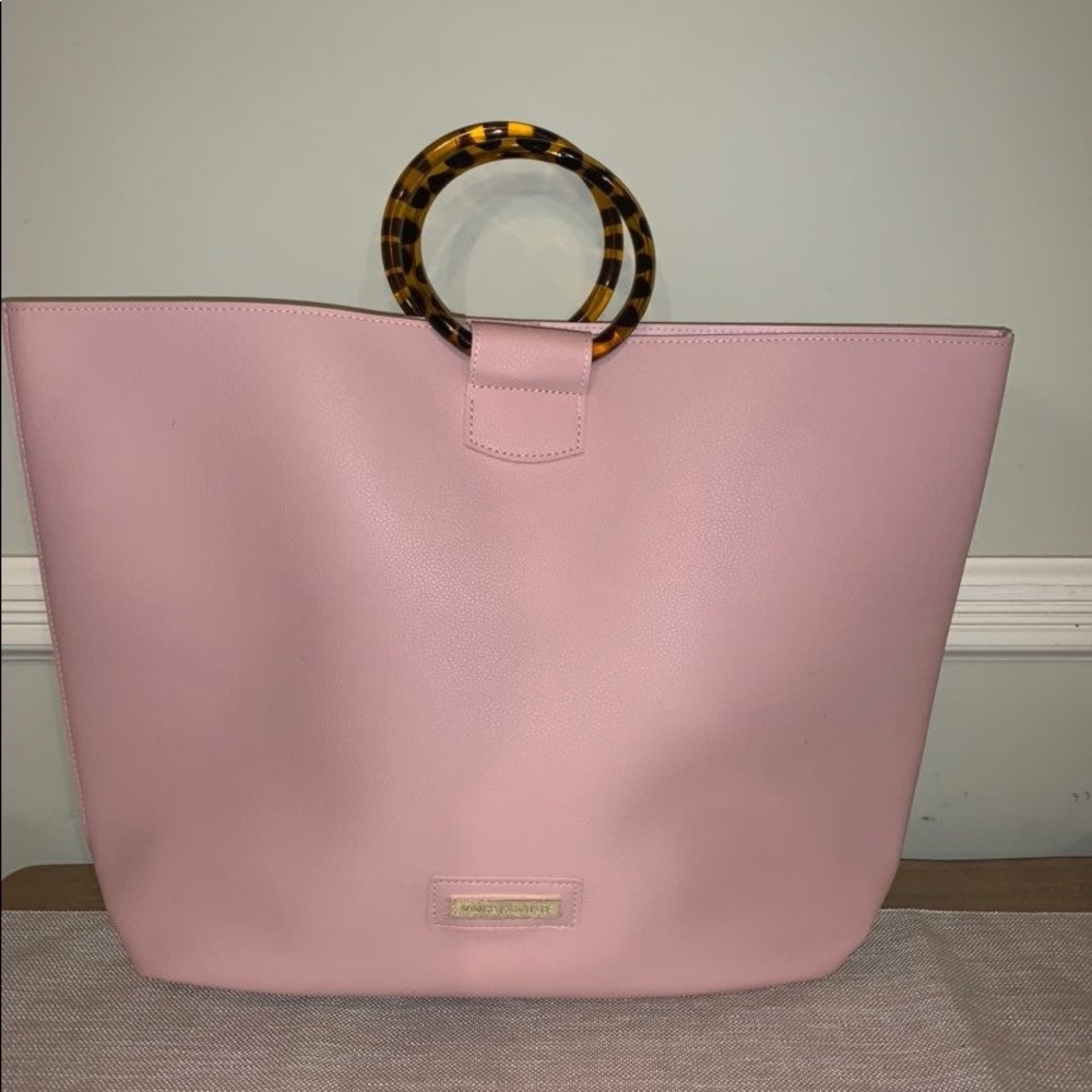 Vince Camuto tote